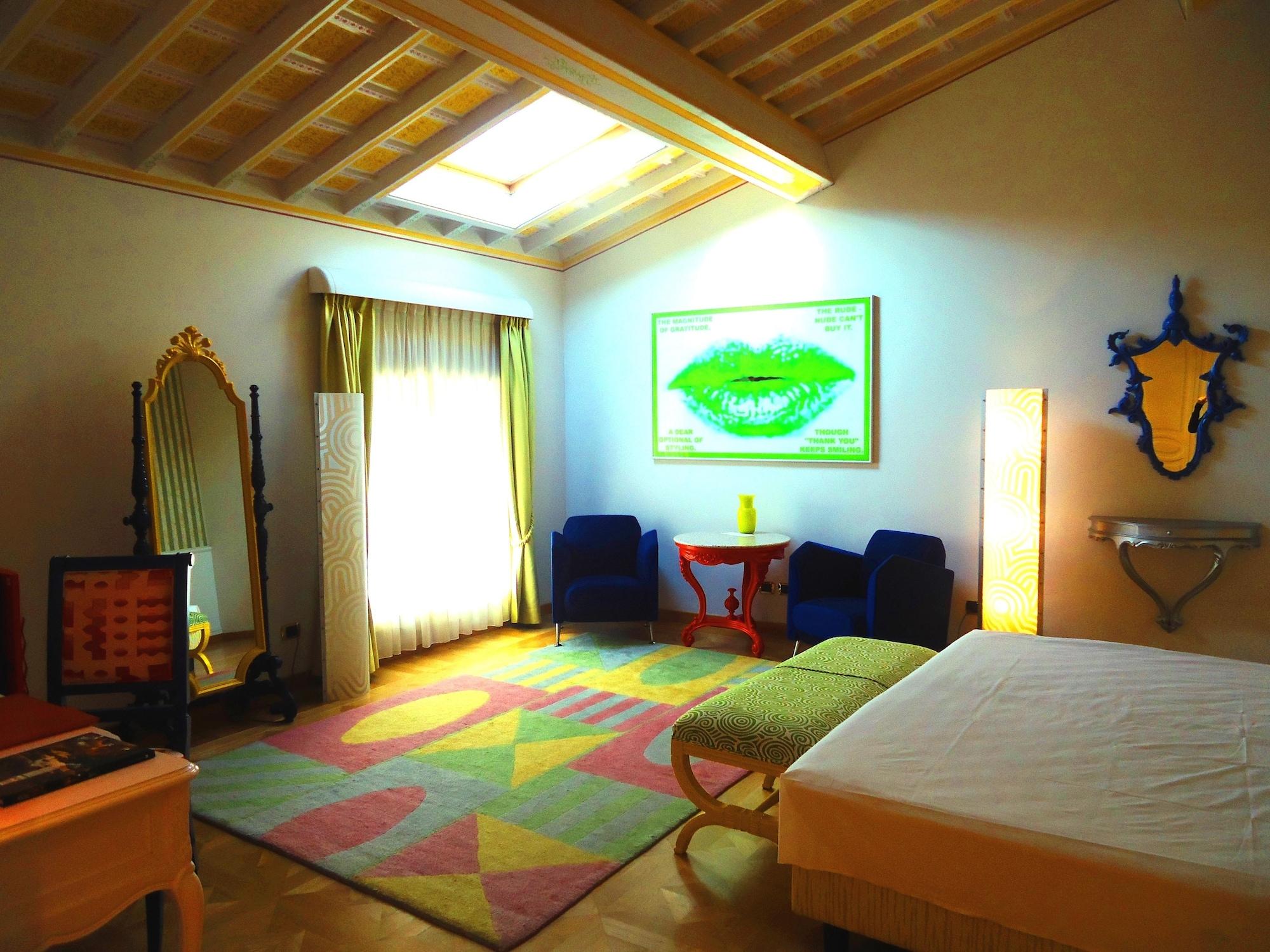 Hotel Byblos Art Amistà 5*