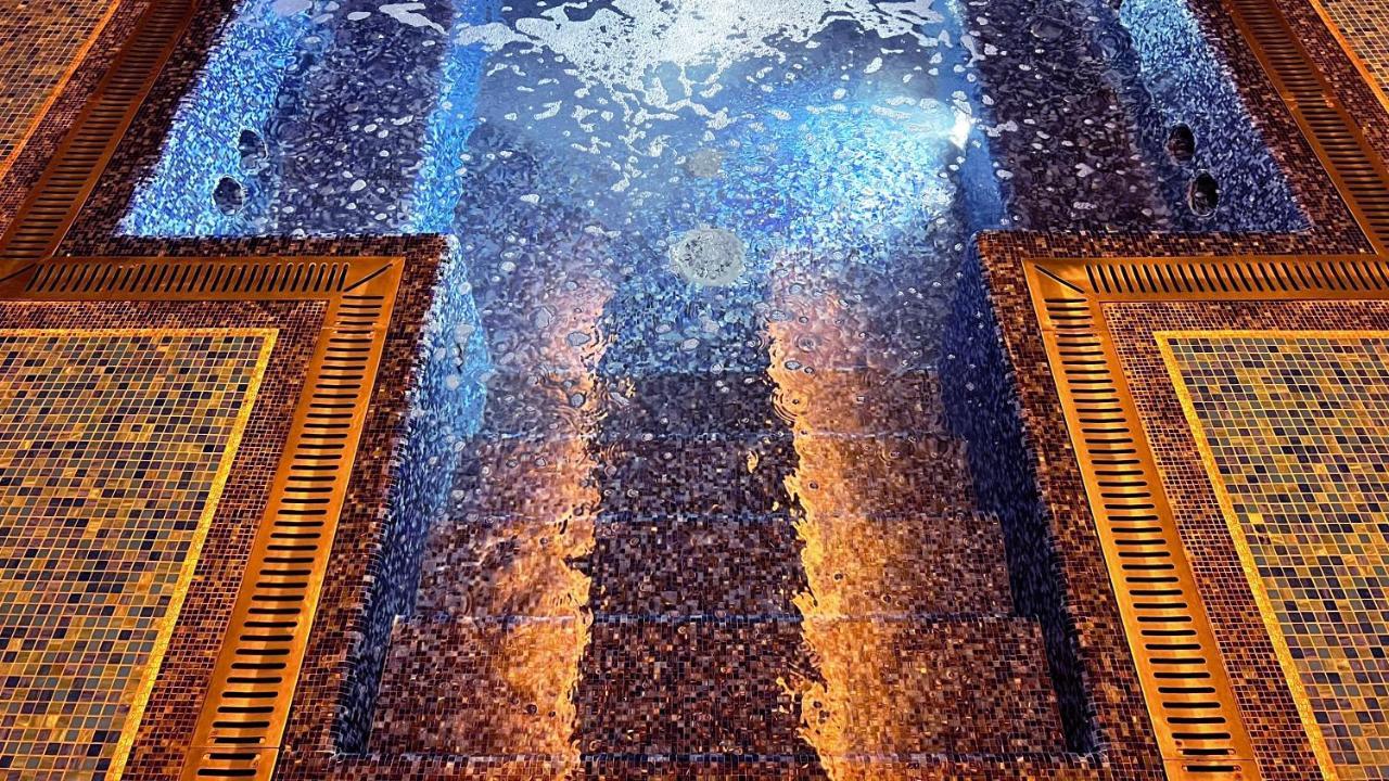 Hotel Byblos Art Amistà 5*